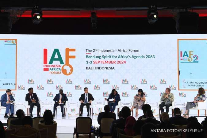 PT Pindad dan PT DI Teken MoU senilai US$ 173,5 Juta di Forum Indonesia-Afrika