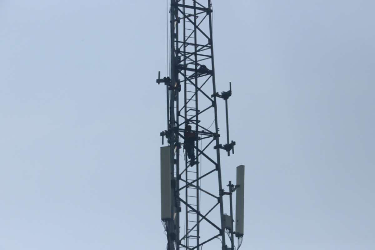 Utang Jadi Momok Emiten Menara