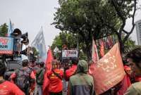 Buruh Tuntut Kenaikan Upah 10,5% pada 2026, Apindo Bilang Begini