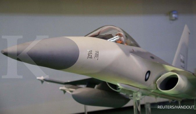 Taiwan terbangkan F-16 membayangi pembom China yang terbang di sekitar Taiwan