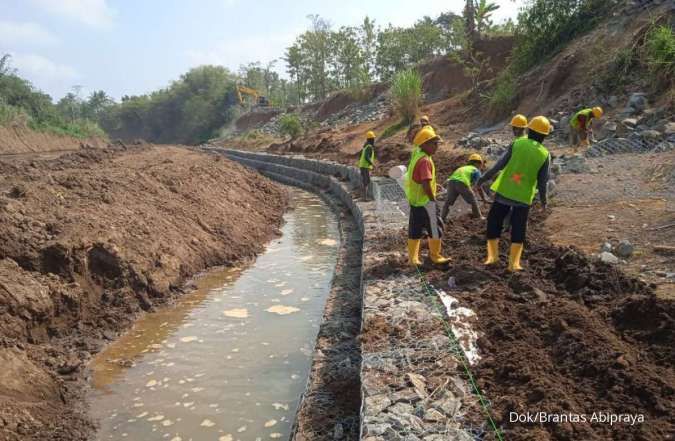 Proyek Pengendali Banjir di Bandara YIA Ditargetkan Selesai Akhir Tahun Ini