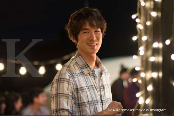 Yoo Yeon Seok dipasangkan dengan Lee Yeon Hee di film Korea romantis New Year Blues.