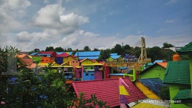 Ini dia pioner kampung warna-warni Indonesia (4)