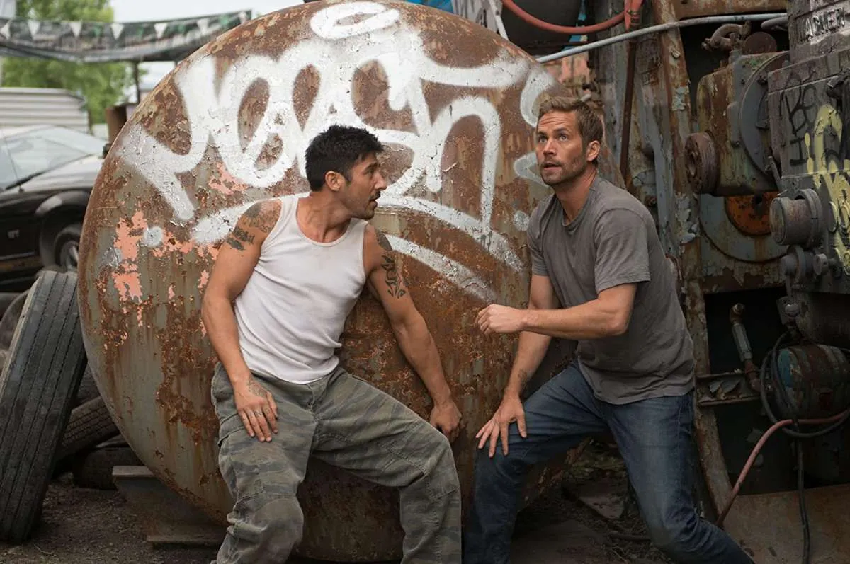 Ini film terlaris Paul Walker yang sayang untuk dilewatkan