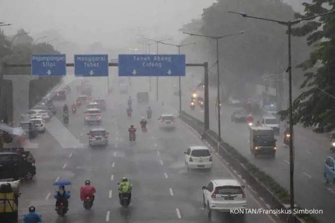 Waspada Hujan Lebat, Ini Peringatan Dini BMKG Cuaca Besok (28/3) di Jabodetabek