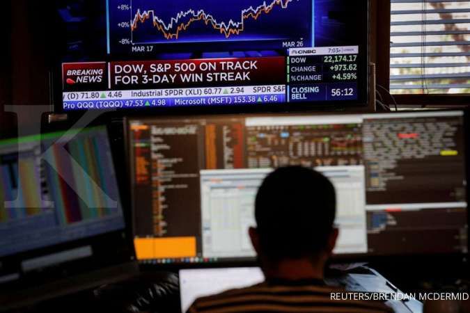 Wall Street terkoreksi setelah melesat tiga hari berturut-turut