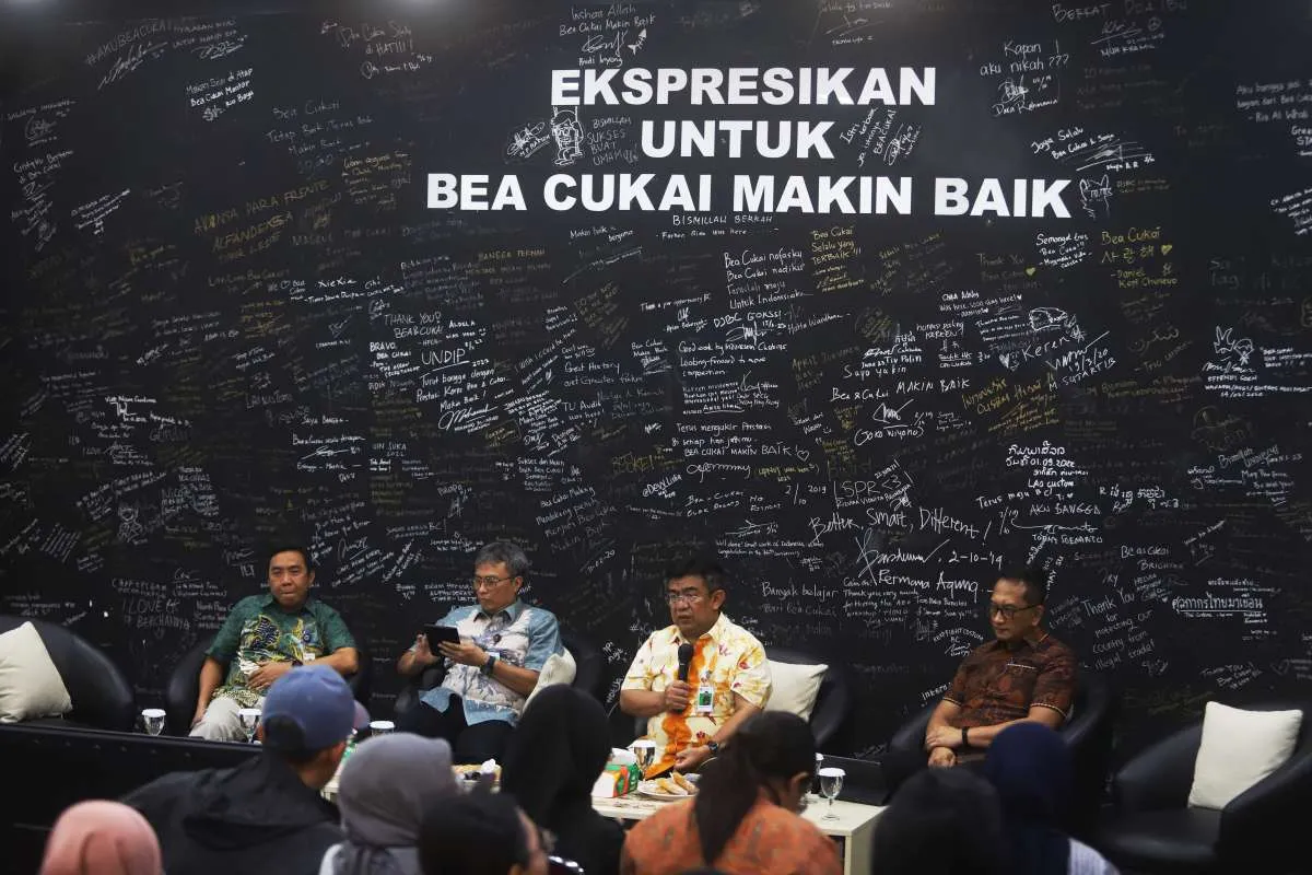 Tak Parkir Dolar di Indonesia, Bea Cukai Blokir 99 Layanan Ekspor Perusahaan Nakal