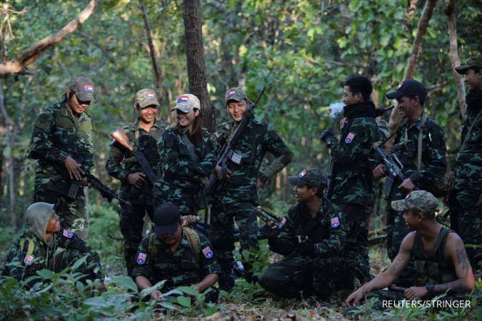 Cengkeraman Junta Kian Melemah, Tentara Etnis Myanmar Konsolidasikan Kekuatan