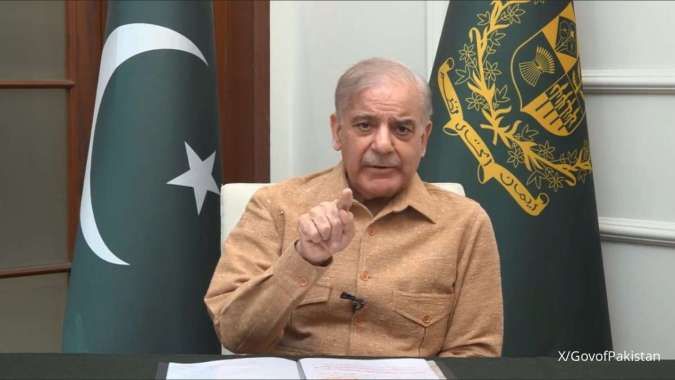 Harga Bensin Pakistan Dipangkas Rs 80/Liter! Pembelian BBM Subsidi Dibatasi