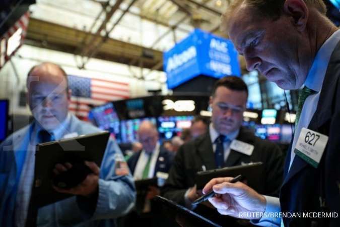 Wall Street flat menjelang musim laporan perusahaan-perusahaan besar
