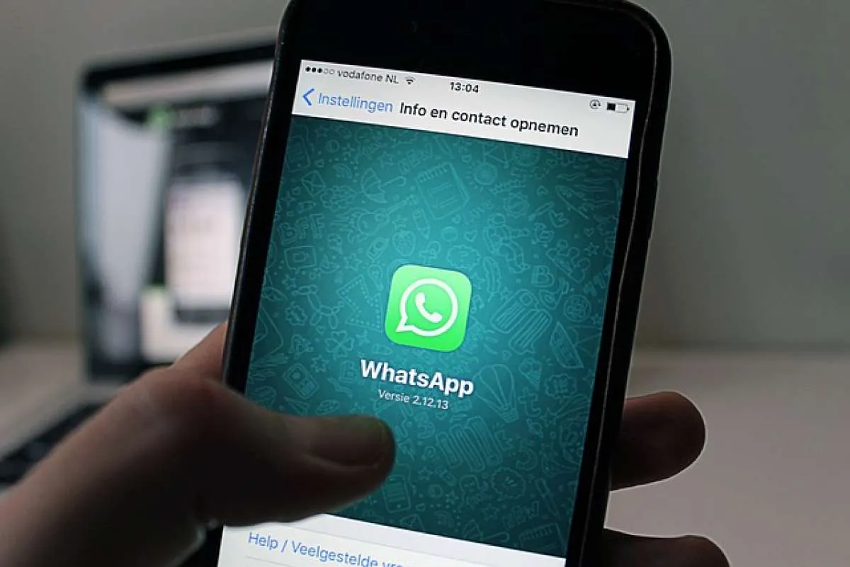 Cara Mengunci Chat WhatsApp dengan Pola dan PIN bagi Pemula