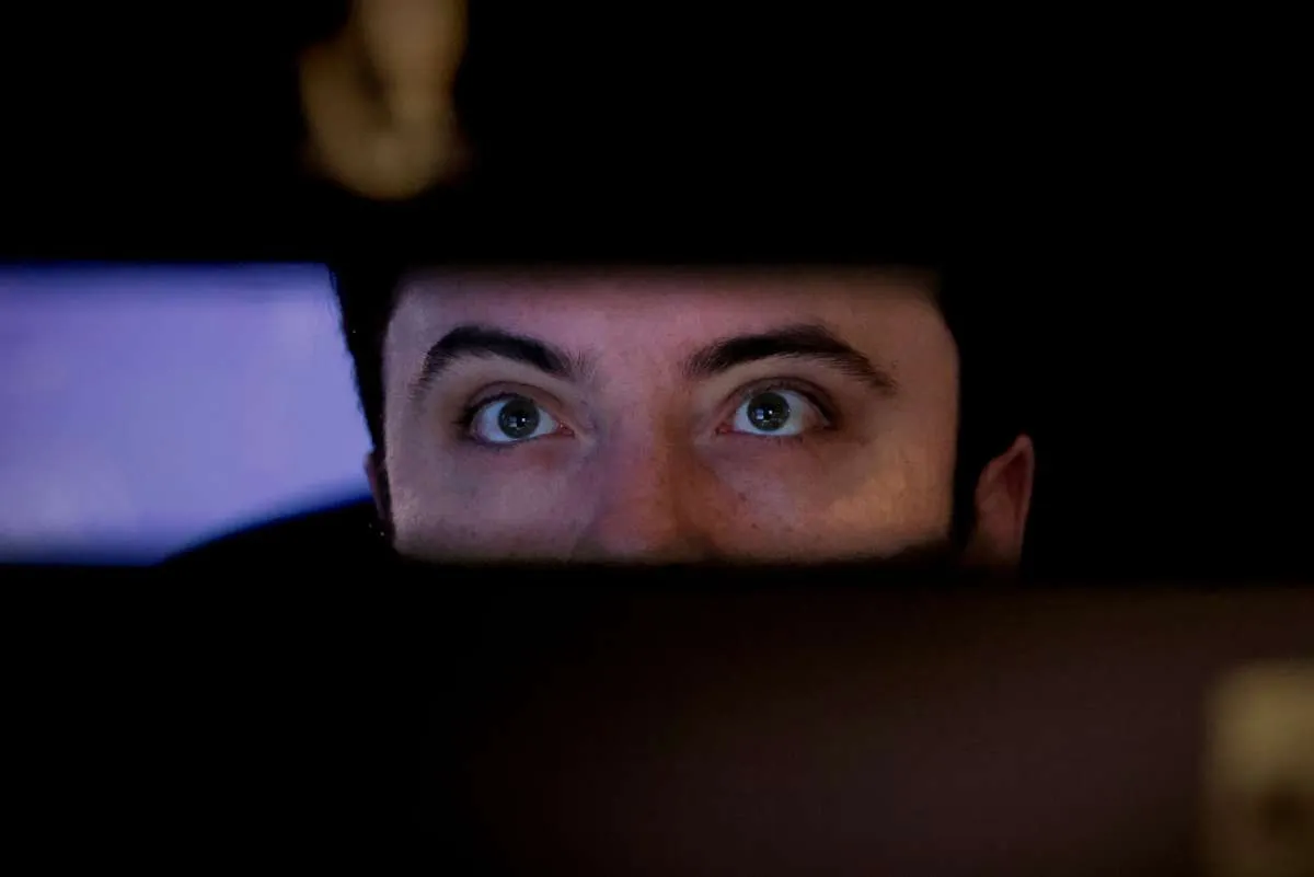 Wall Street Ditutup Merah Kamis (20/2), Investor Cemas Dampak Tarif dan Data Walmart