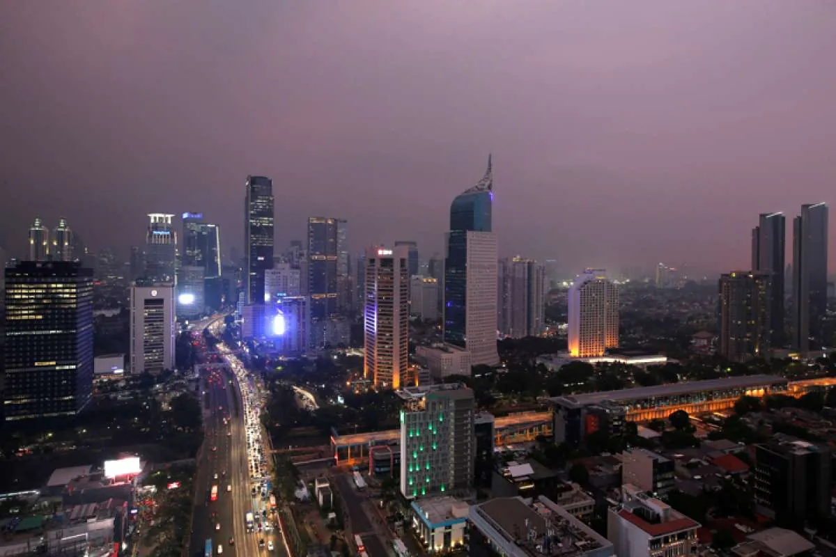Ekonom menilai investasi akan sulit terealisasi karena virus corona