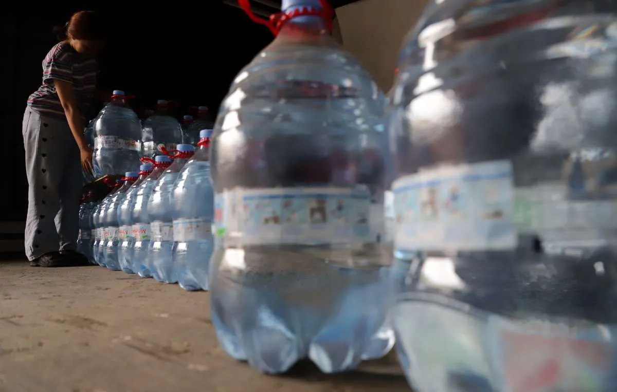 Biaya Produksi AMDK Bakal Naik 45% jika Harga Plastik Terus Melonjak