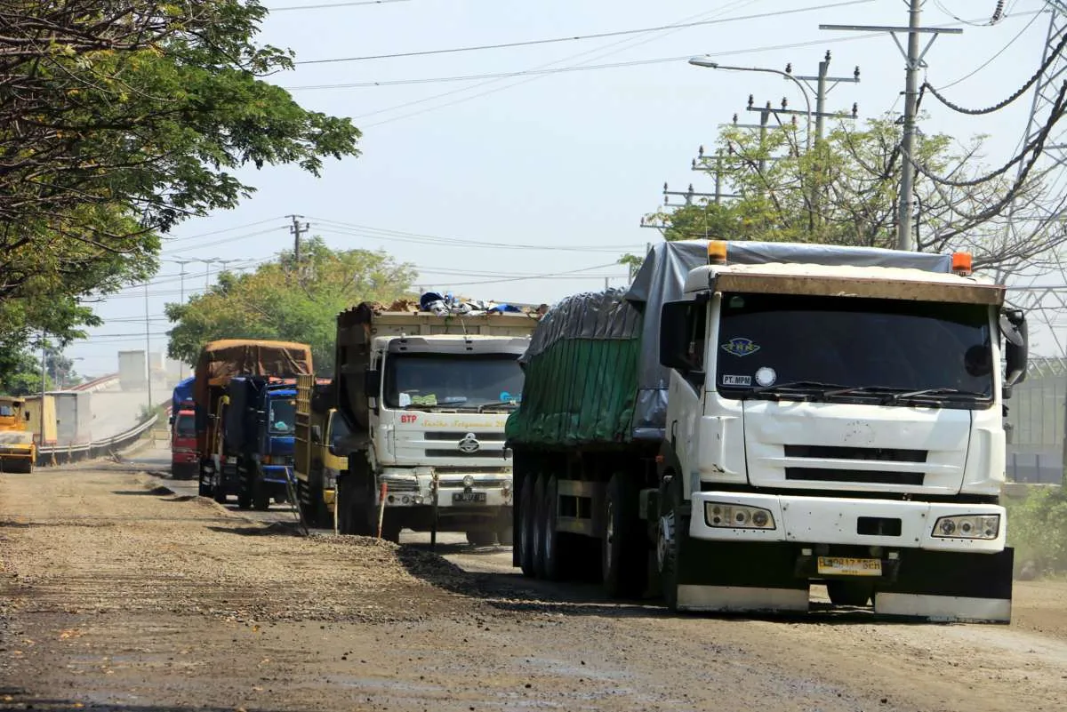 Walau ada perbaikan permintaan, bisnis truk masih perlu waktu untuk pulih