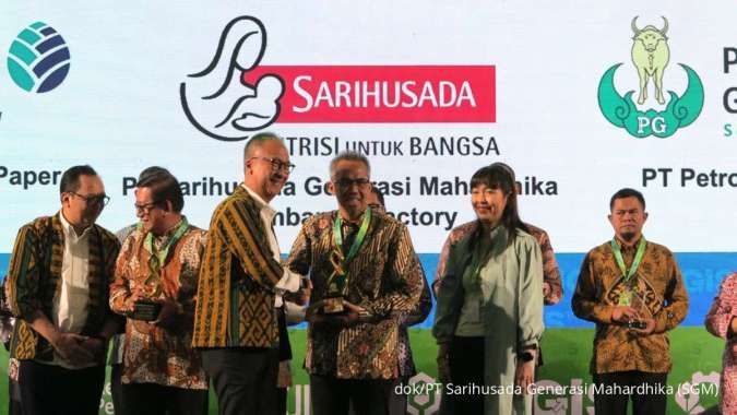 Dukung Operasional Berkelanjutan, SGM Raih Penghargaan Industri Hijau