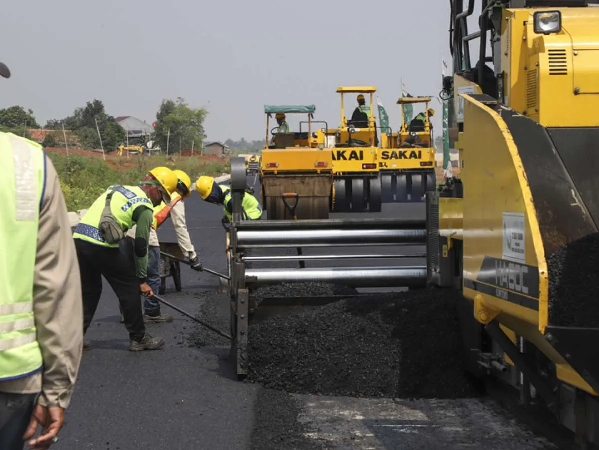 Baru 480 Ribu Km Jalan Daerah Dalam Kondisi Mantap, Jokowi Segera Terbitkan Perpres