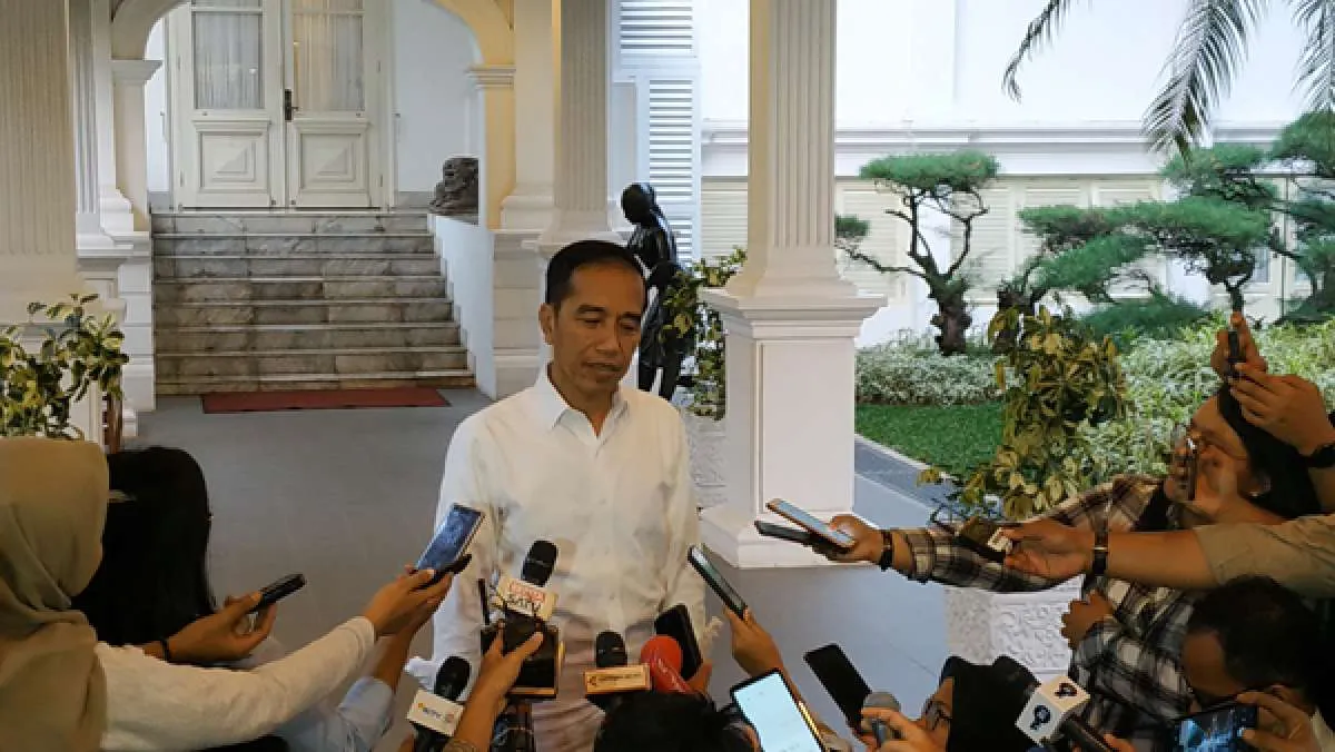 Jokowi: Dihimbau masyarakat tidak keluar dari Wamena