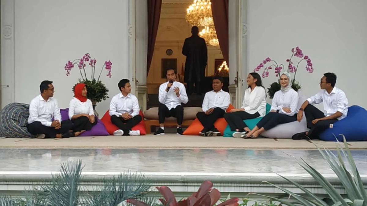 4 staf khusus milenial Jokowi ini punya perusahaan sendiri, siapa saja mereka?