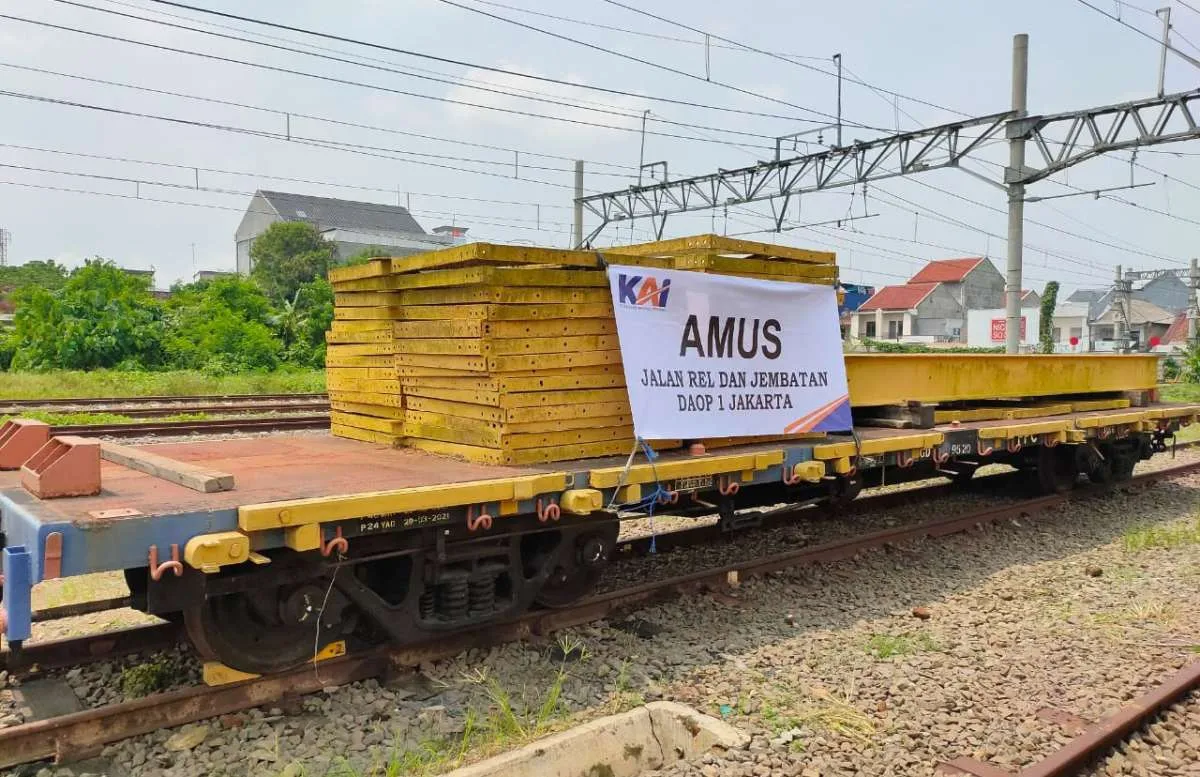 Ini antisipasi KAI minimalisir gangguan pada perjalanan kereta api saat musim hujan