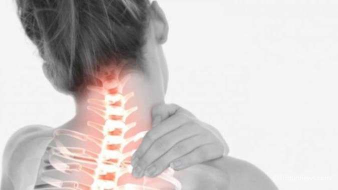 Penyebab dan Cara Mengatasi Sakit Leher 