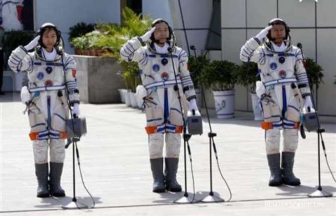 Shenzhou-13, Misi Pesawat Ruang Angkasa Berawak Milik China Akan Berangkat Sabtu Ini