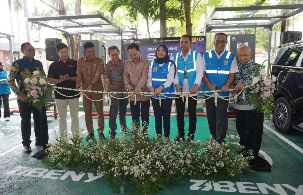 PLN Resmikan SPKLU Center di Rest Area 38B Tol Jagorawi