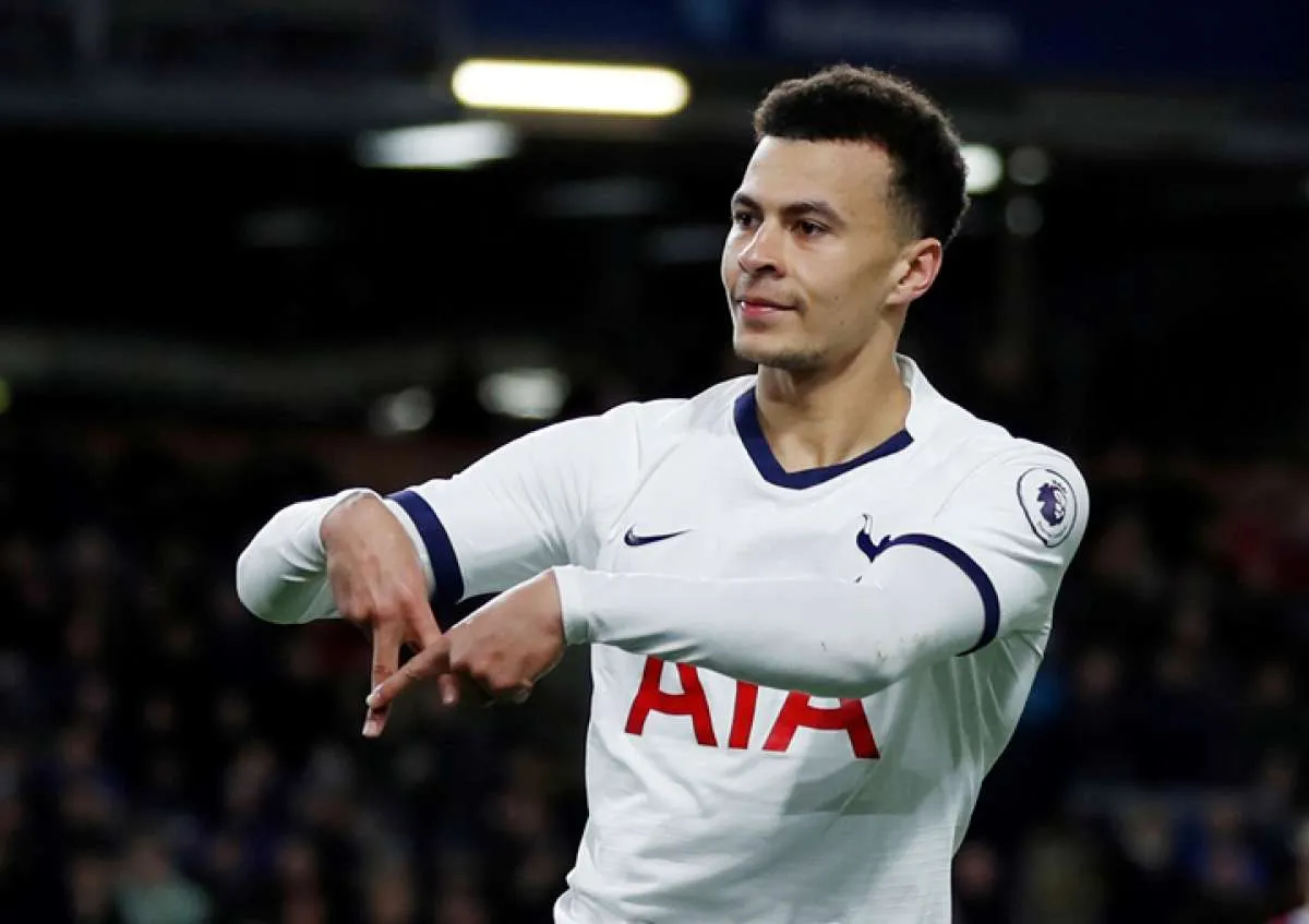 Rumah dibobol maling, bintang Tottenham Hotspur Dele Alli babak belur