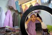 Cuan dari Cuap-Cuap ala Tukang Obat