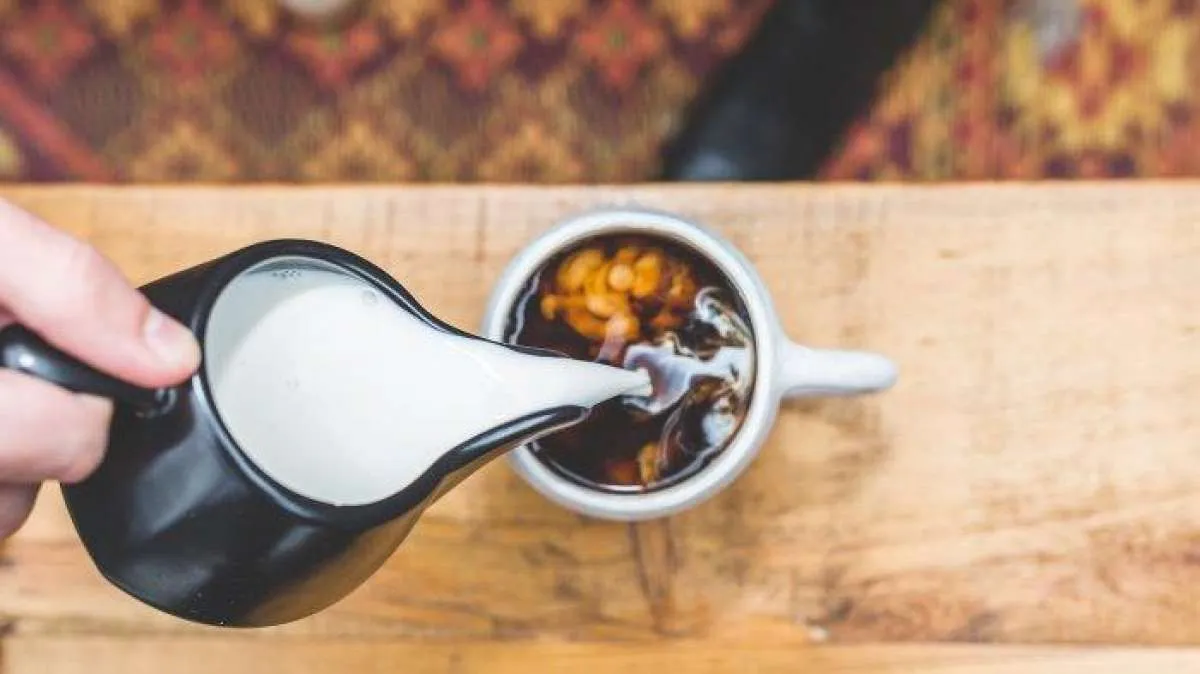 Selain Ditambah Susu, Ini Cara Minum Kopi agar Tak Memicu Asam Lambung Naik