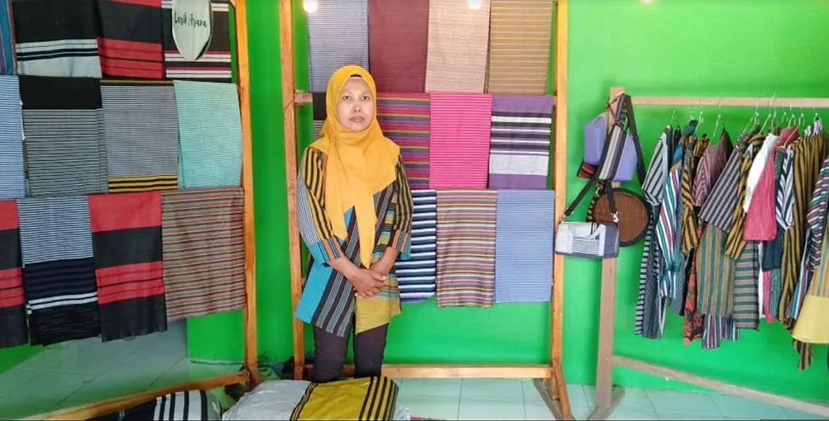 Lewat penjualan online, perajin kain lurik bisa bangkit