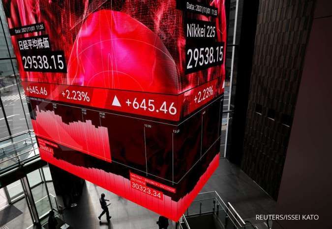 Bursa Asia ditutup bervariasi pada Senin (22/11), ini pemicunya