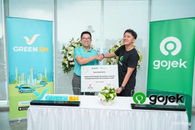 Resmi! Gojek dan Green SM Meluncurkan Layanan Taksi Listrik GoGreen SM
