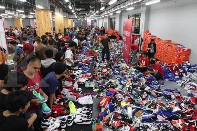 Pengunjung rusuh, Nike Bazaar ditutup!