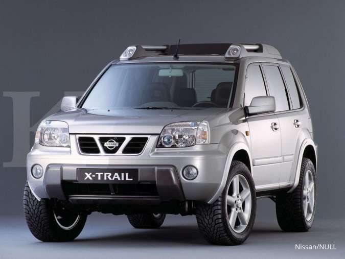 Baru dibuka, lelang 5 mobil dinas harga murah Nissan X-Trail harga limit Rp 66 jutaan