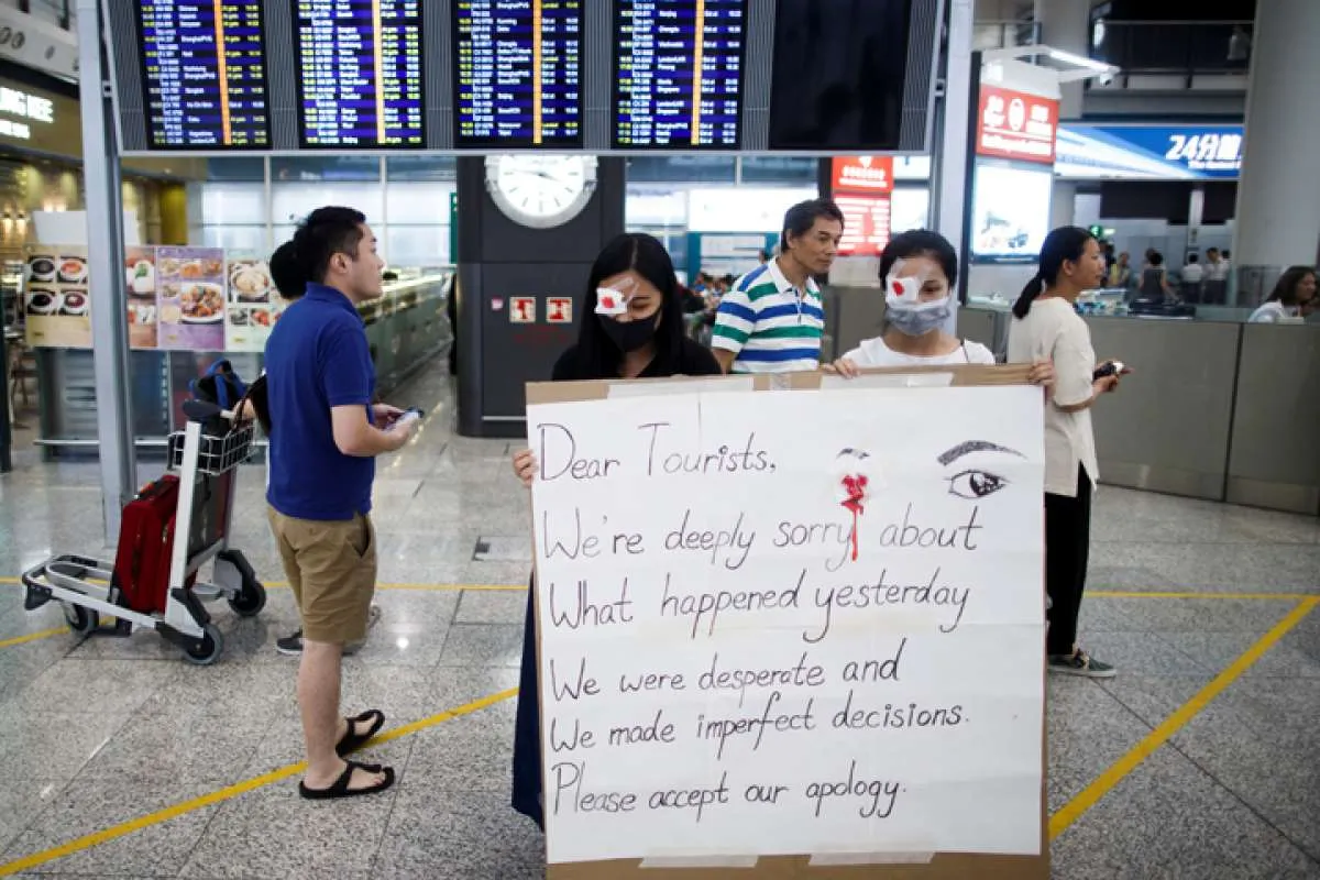 Besok ada aksi, Pengadilan Hong Kong perpanjang perintah yang batasi demo di bandara 