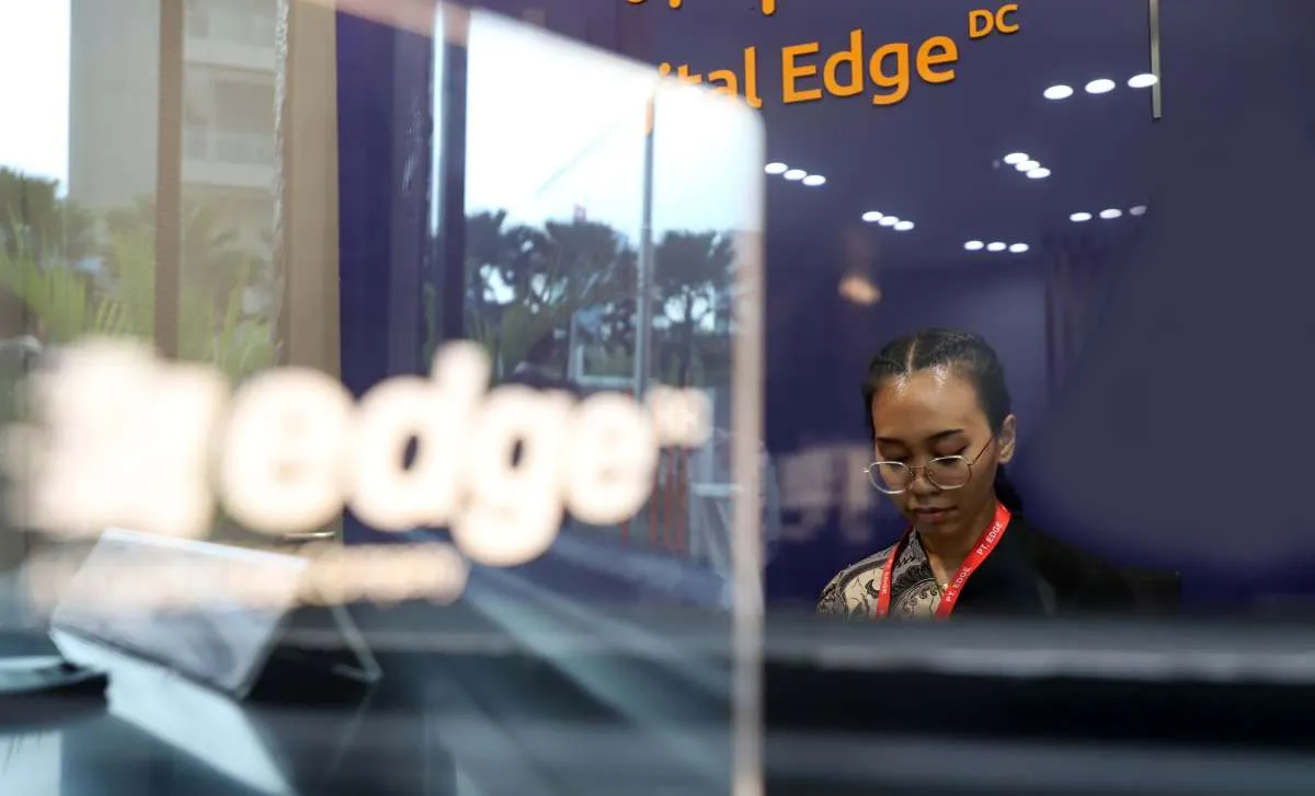 Pendapatan Naik, Laba Indointernet (EDGE) Turun Imbas Investasi Agresif Infrastruktur