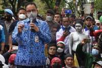 Anies Baswedan Dihadiahi Lagu dari Pendukungnya untuk Maju Capres 2024