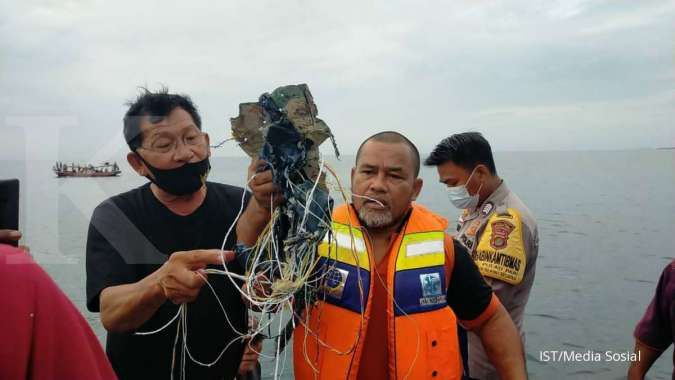 Nelayan melihat pesawat jatuh saat hujan deras di sekitar lokasi jatuhnya Sriwijaya A