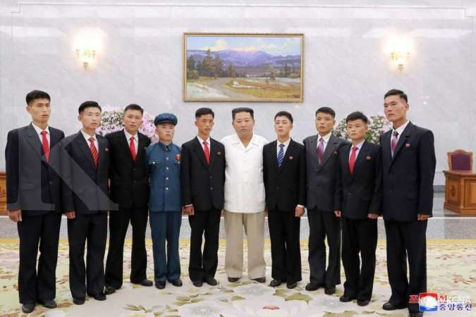 Puji para sukarelawan muda, Kim Jong Un: Mereka pahlawan yang mengagumkan