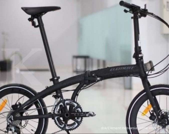 Lincah di tanjakan! Harga sepeda lipat Element Ecosmo Z10 edisi Black Coral didiskon