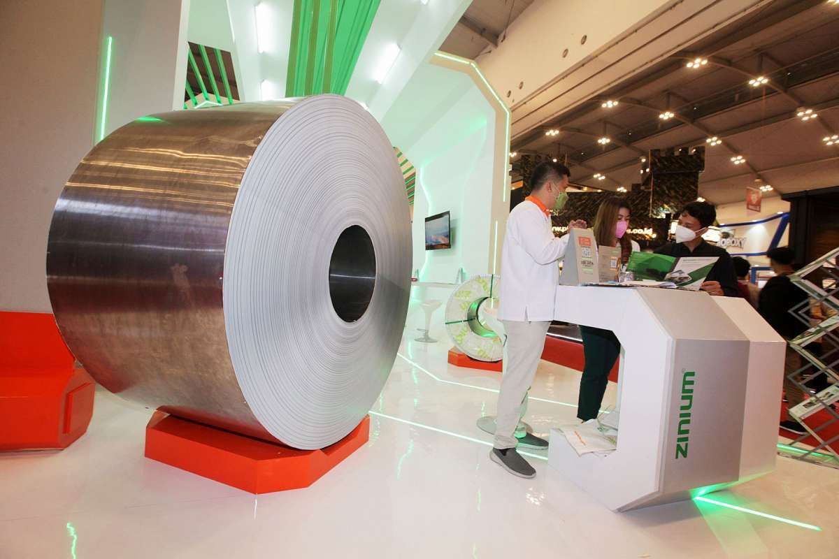 Baja Lapis Aluminium Seng Terbaru Zinium Diverso