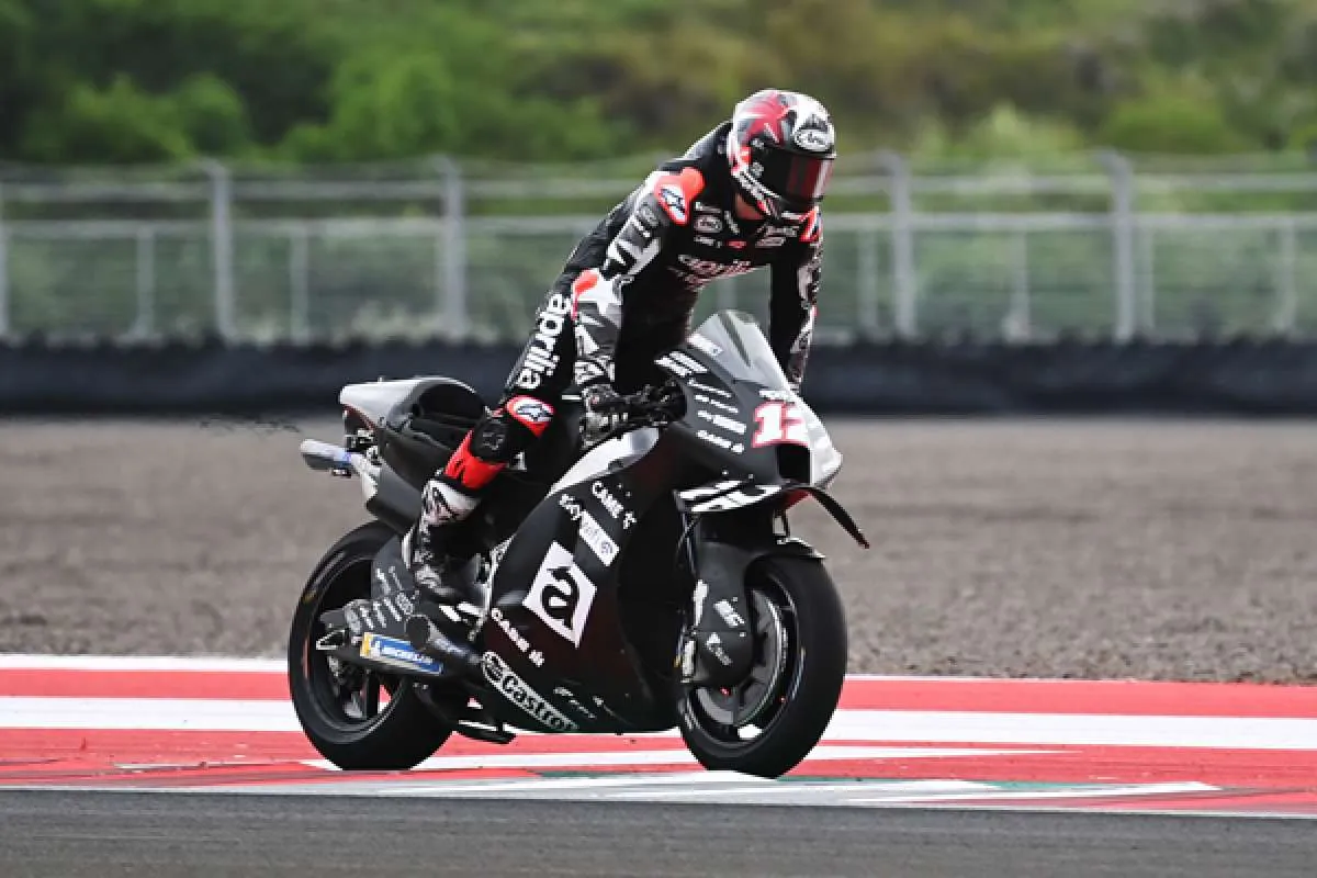 Cegah Covid-19,Presiden Jokowi Minta Penonton MotoGP Mandalika Diturunkan Jadi 60.000