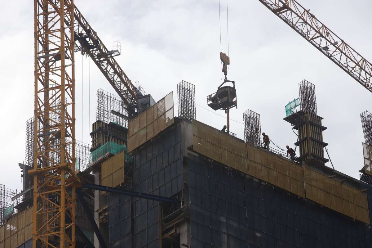 Laju Pertumbuhan Kredit Mulai Melambat