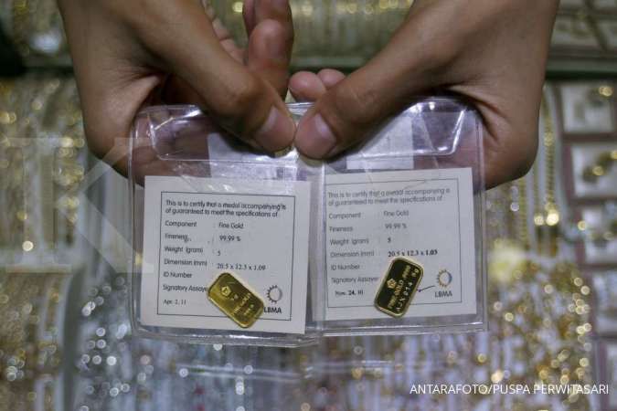 Harga emas hari ini (24/12) di Butik Antam naik Rp 5.000 per gram