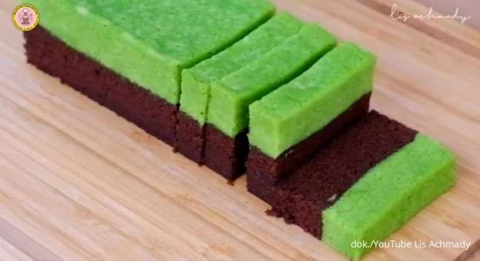 Resep Brownies Kukus Cokelat Pandan yang Lembut dan Manisnya Pas, Nagih Banget