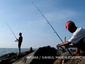 Asyiknya melecutkan kail di fly fishing