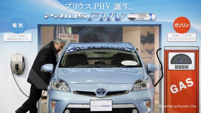 Toyota recall 2,77 juta mobil hibrida