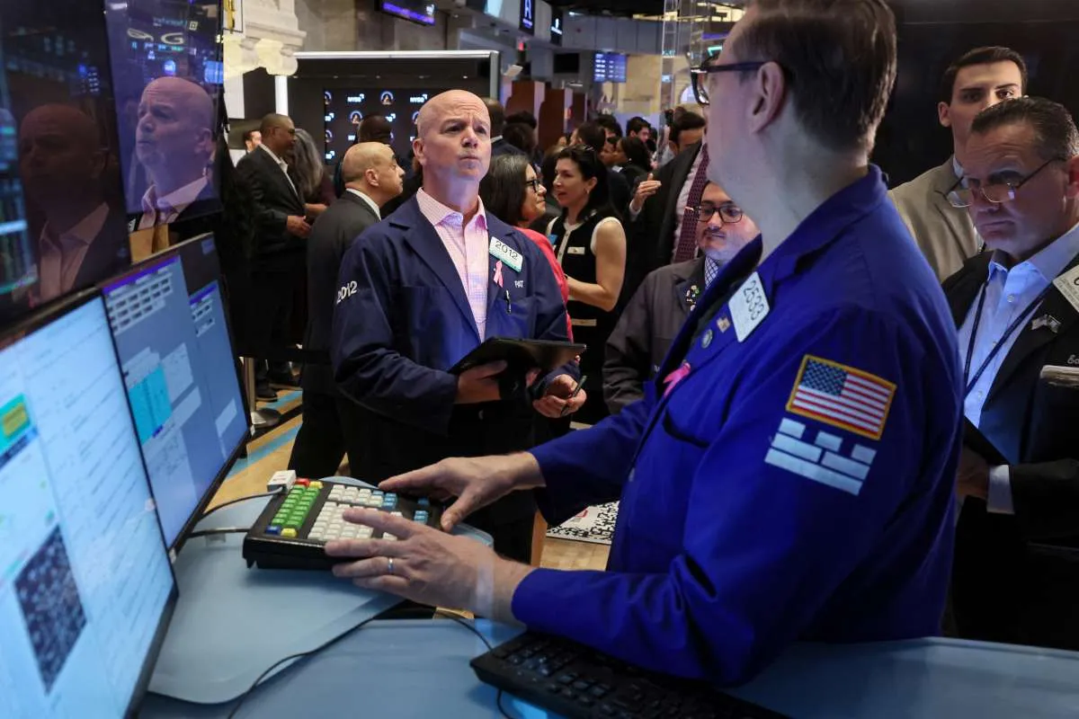 Saham Nvidia dan Chip Lainnya Menyeret Nasdaq, Wall Street Menantikan Data Inflasi