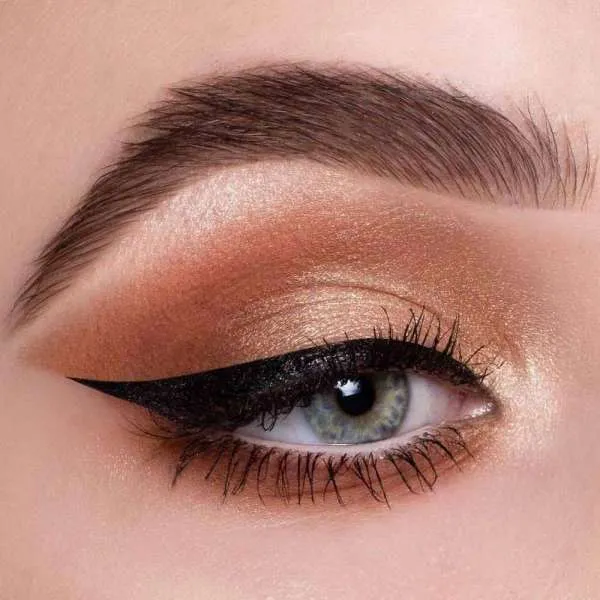 Cat eyes look